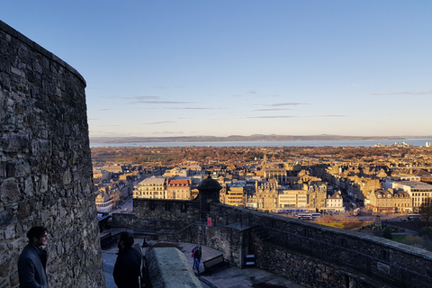Edinburgh Castle: Guided Tour in Spanish