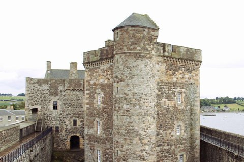 From Edinburgh: Outlander Full-Day Tour in Spanish