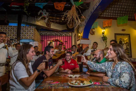 Cancún: Taco & Local Beer Tasting Tour mit Transport