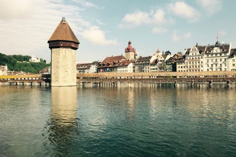 Lucerne : Billet pour la Tour de l'eau avec visite guidée privée