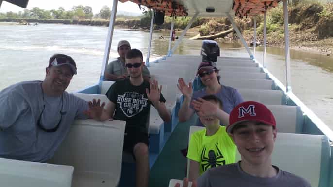 from jaco crocodile river cruise with lunch
