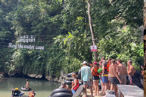 万荣：滑翔伞、三洞探秘、滑索体验、皮划艇、三湖之旅万荣：滑翔伞、三洞探险、滑索、皮划艇、三湖泊