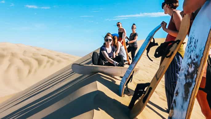 paracas e huacachina tour in autobus di lusso da lima