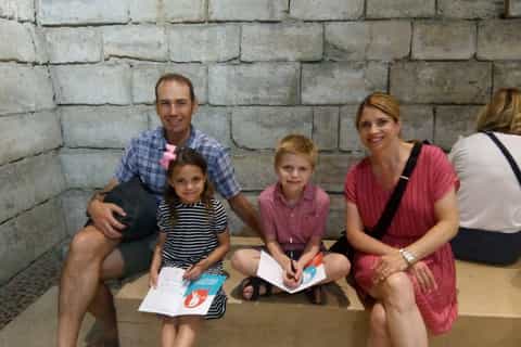 Paris: Louvre Treasure Hunt for Families and Kids