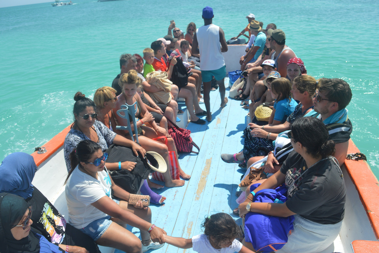 Hurghada: Snorkel en la Bahía de Orange con almuerzo y buceo opcionalBarco privado - Paquete especial para grupos