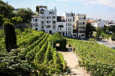 Montmartre: Private Treasure Hunt for Families and Kids