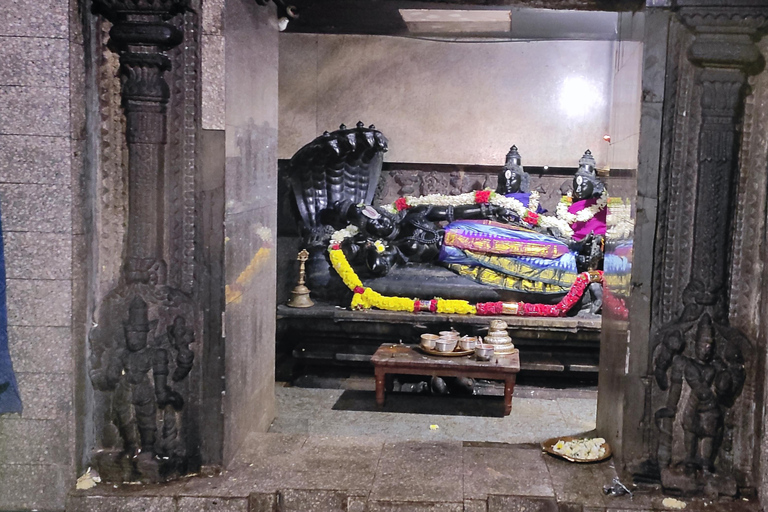 From Bengaluru: Gudibande Fort, Avala Betta & Adiyogi Tour