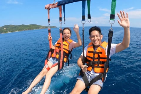 Boracay Parasailing with Insta360 - Image 2