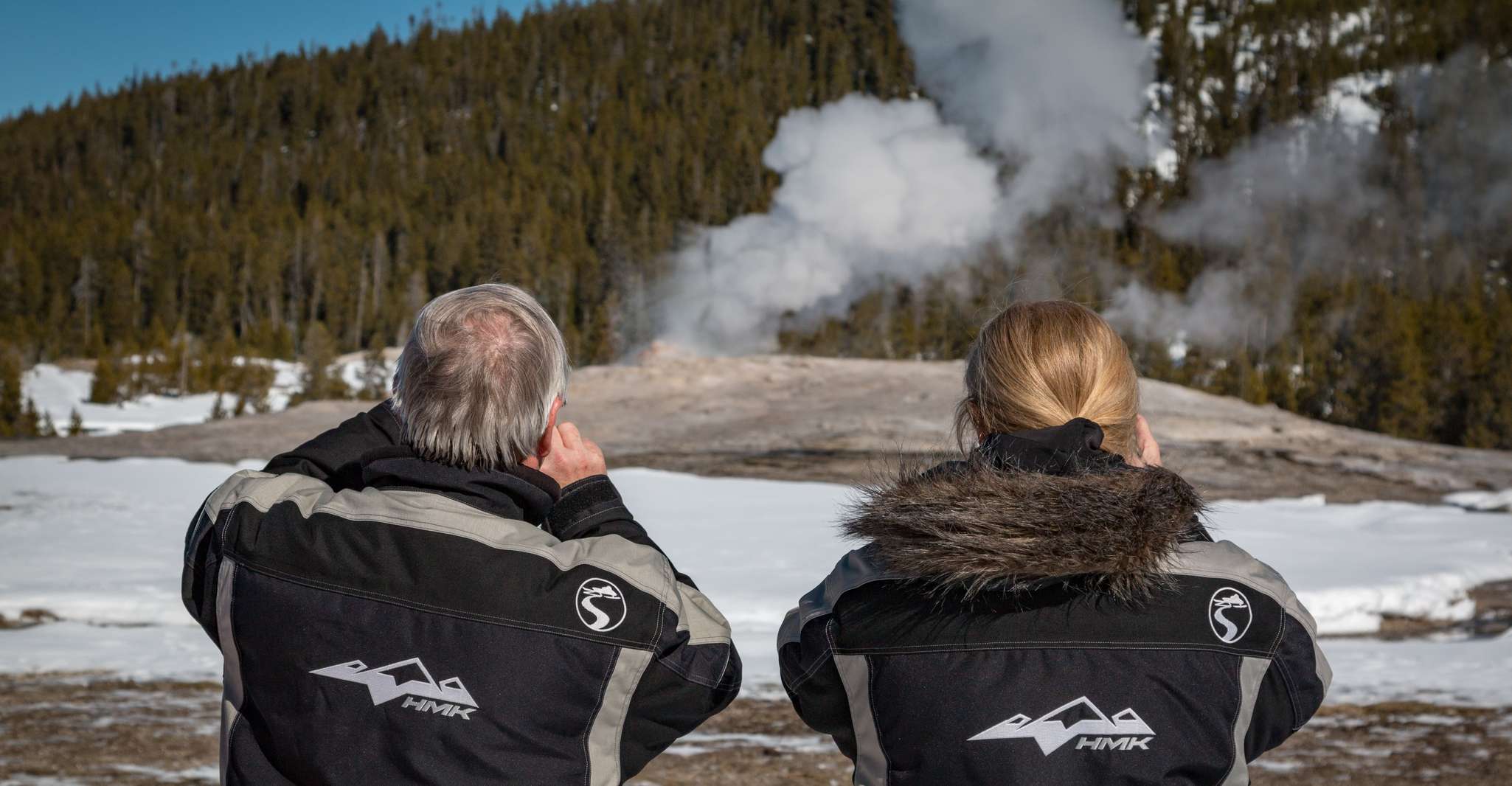 Jackson: Yellowstone Snowcoach Tour to Old Faithful photo 4