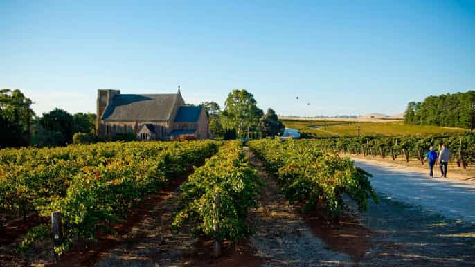clare valley wine region day tour with wine tasting