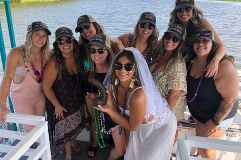 New Orleans: BYOB Tiki Boat Bayou Party und Wildlife Tour
