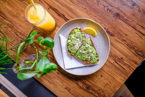 Melbourne: Laneways Food Tour with 8 Authentic Tastings