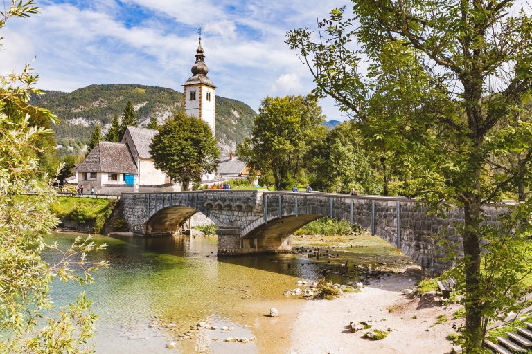 Z Lublany: jednodniowa wycieczka do wąwozu Bled i VintgarZ Lublany