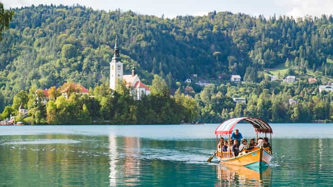 lake bled and bled castle tour