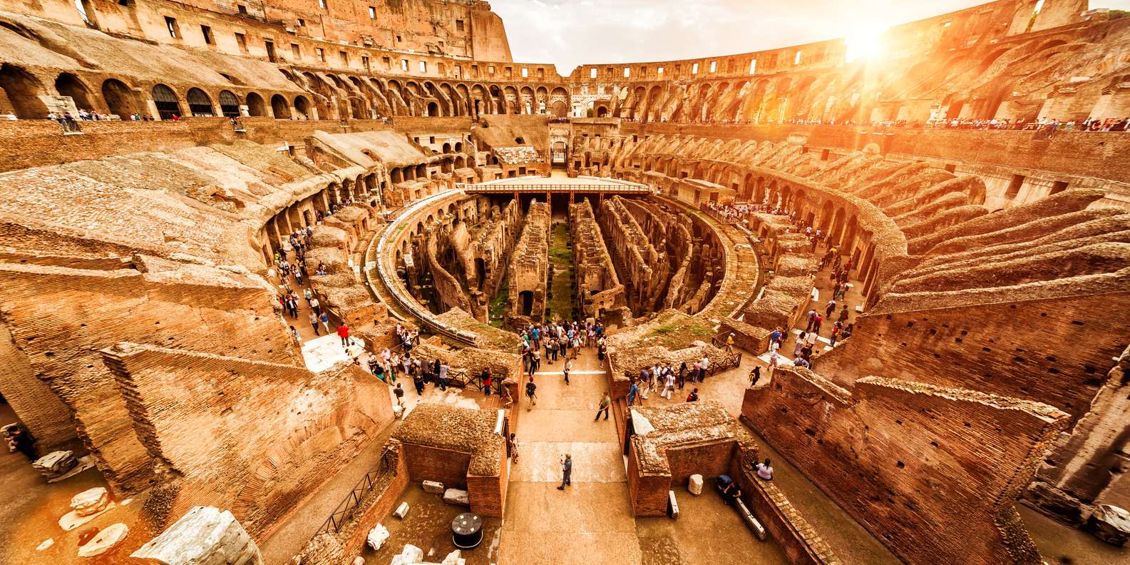Colosseum Sunset Tour with Entry