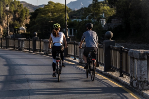 Malaga: e-biketour van 3 uur naar het witte dorpje Olías