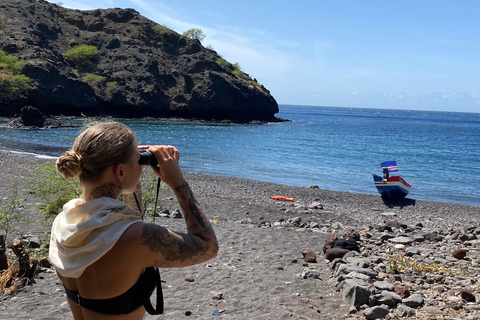 Beach: Boat Trip to Águas Belas Cave with Lunch & BBQ Beach: Boat Trip to Águas Belas Cave with BBQ