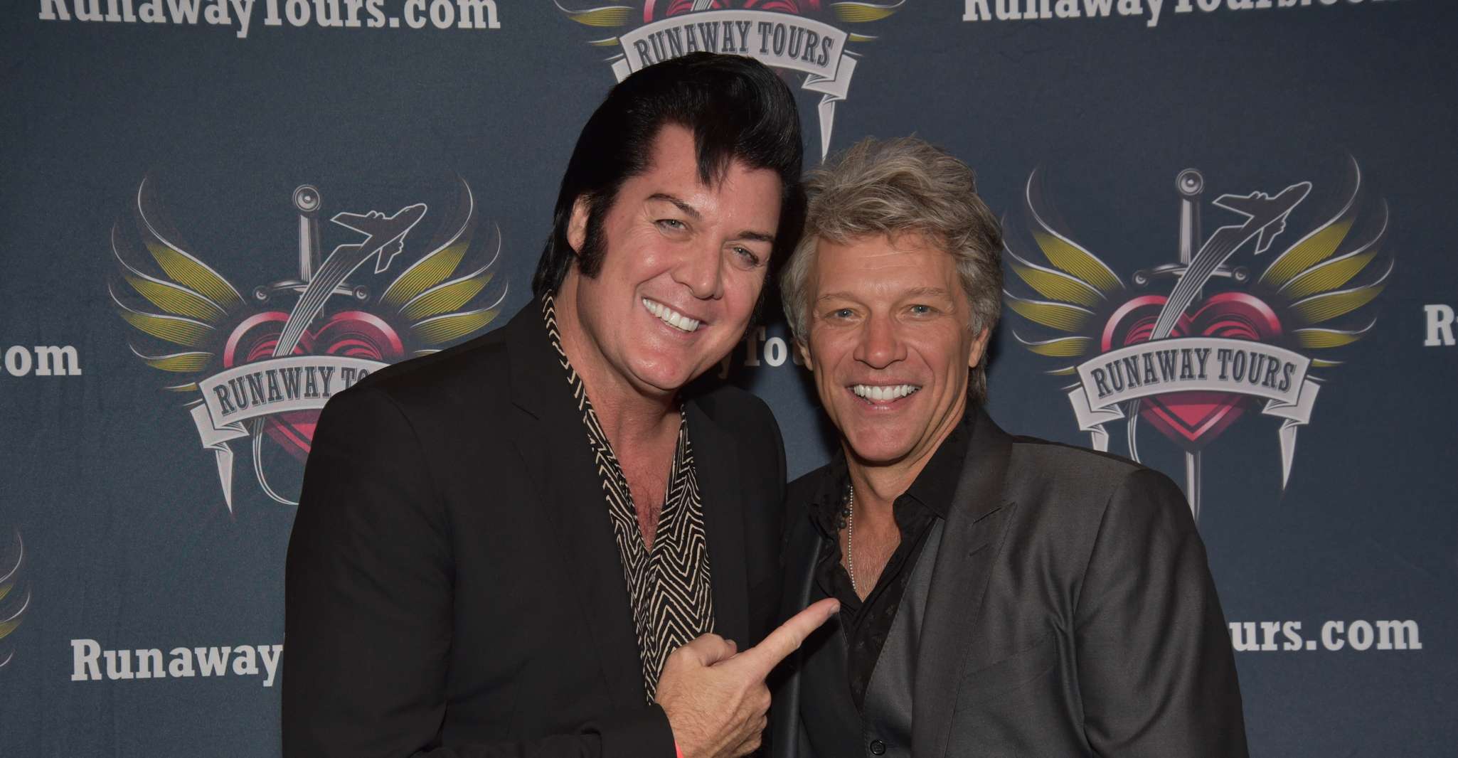 Vegas, Elvis-Themed Graceland Chapel Wedding or Vow Renewal - Housity