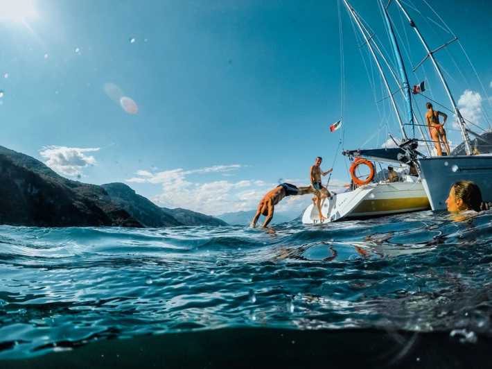 Paré, Lago di Como: Esperienza in barca a vela
