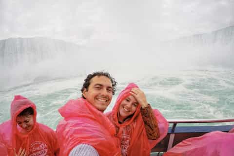 Niagara Falls: Small-Group Day-Tour from Toronto