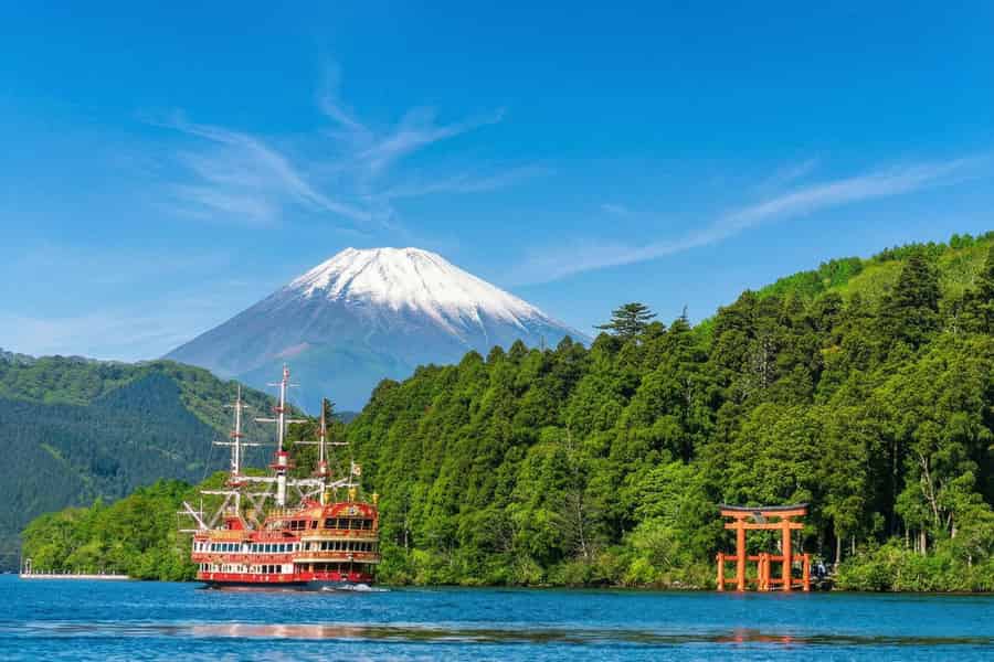 Tokio: Tour nach Hakone & zum Berg Fuji, Arakurayama, Oshino Hakkai. Foto: GetYourGuide Tokio: Tour nach Hakone & zum Berg Fuji, Arakurayama, Oshino Hakkai. Foto: GetYourGuide