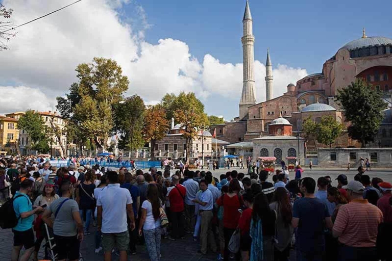 Istanbul: Topkapi en Hagia Sophia kleine groepsreisPrivétour in het Duits met harembezoek