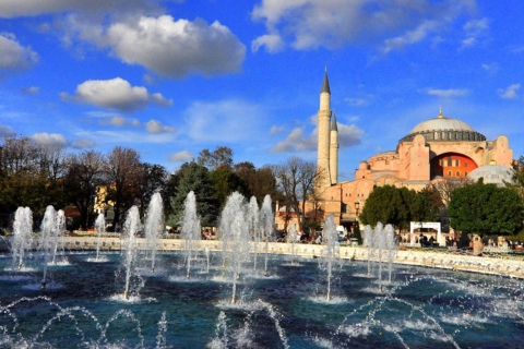Istanbul: Topkapi en Hagia Sophia kleine groepsreisPrivétour in het Engels met harembezoek