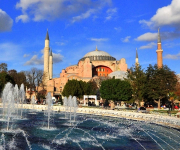 Topkapi, Hagia Sophia and Basilica Cistern Tour