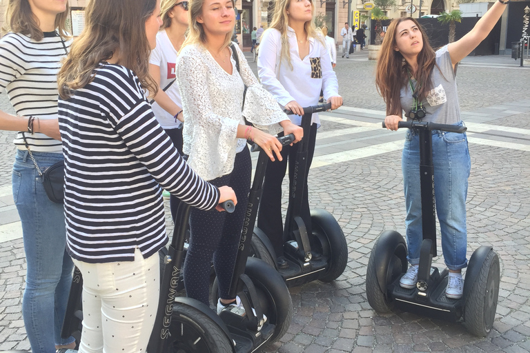 Budapest: Live-Guided Castle District Segway Tour Small-Group Tour in Hebrew