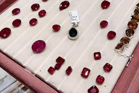 Exclusive Agra Leather & jewellery Boutique Tour Agra: Famous Leather Workshop Tour