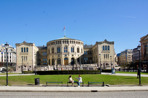 Oslo: From Fjord to Palace Walking Tour
