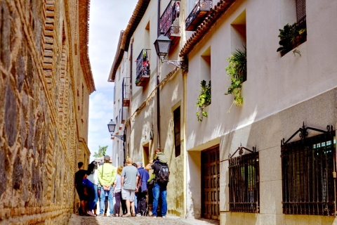 From Madrid: Old Town Toledo Tour with Optional Zip-Line Toledo Tour with Skip-the-Line Bracelet Pass