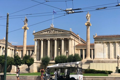 Atene: giro turistico serale privato in tuk-tuk elettricoTour in tuk-tuk con prelievo dall&#039;hotel