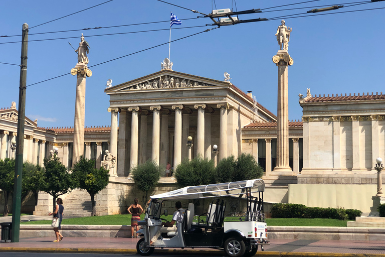 Atene: giro turistico serale privato in tuk-tuk elettricoTour in tuk-tuk con prelievo dall&#039;hotel