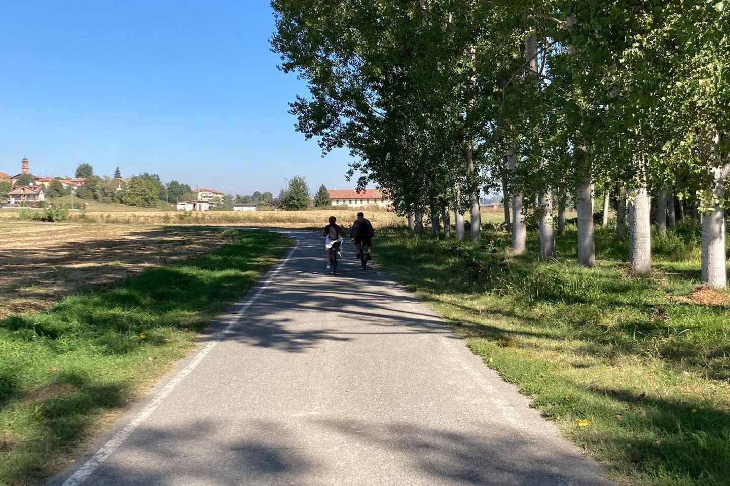 E-Bike Rental in Roero