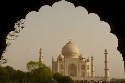 Da Bangalore: Tour di 2 giorni del Taj Mahal con voli e hotel