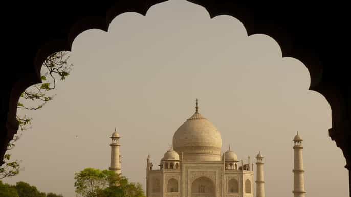 from bangalore taj mahal tour with roundtrip flights