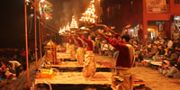 Inde, soirée Ganga Aarti avec dîner et transfert privé - Hizvo