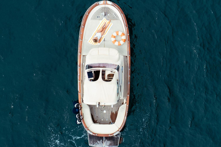 Positano: private boat tour along the Amalfi Coast Positano: private boat tour along the Amalfi Coast half day
