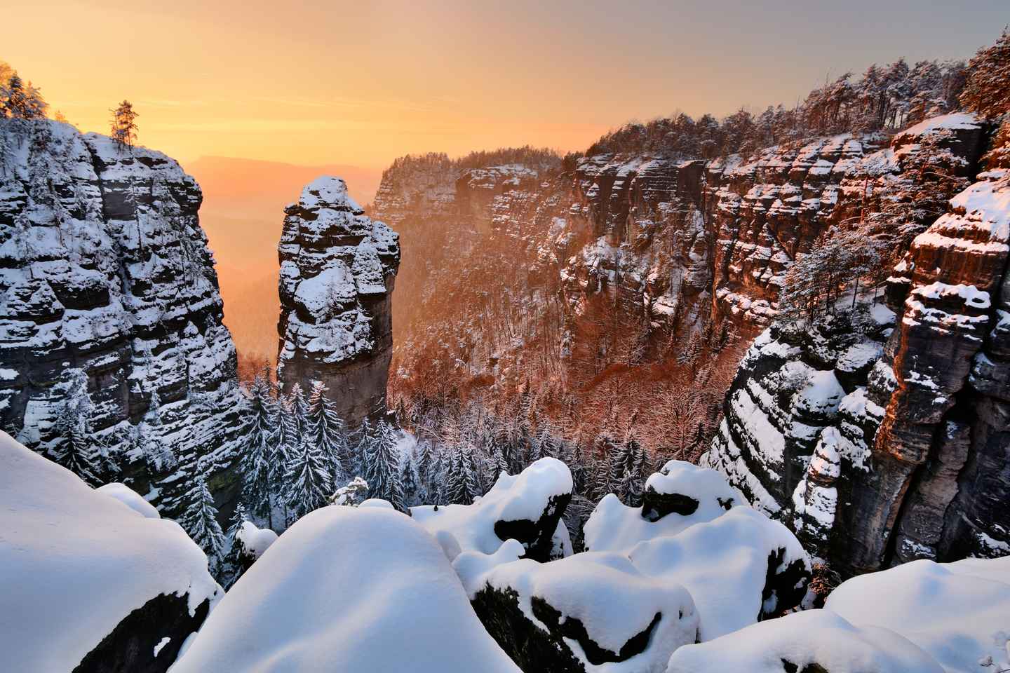 From Prague: Saxony and Bohemian Switzerland Walking Tour
