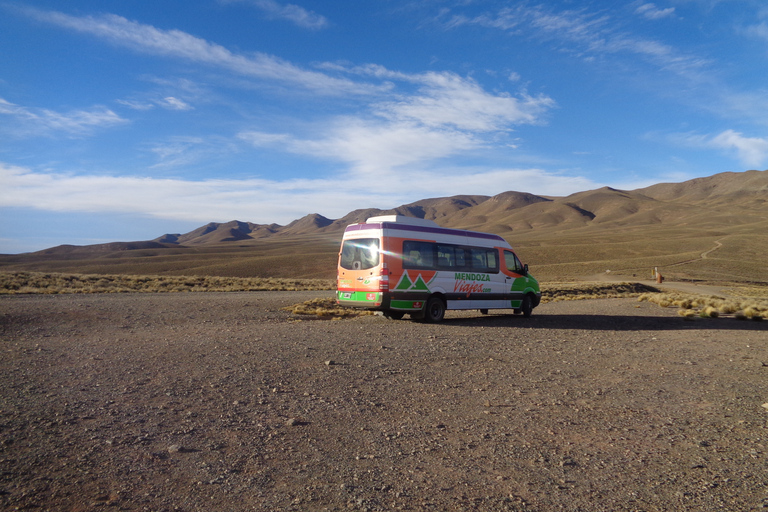 Z Mendozy: Wycieczka górska Aconcagua w Andach WysokichWycieczka w dowolny dzień tygodnia