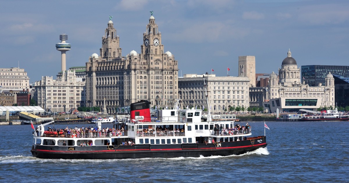 liverpool river cruise and hop on hop off bus tour
