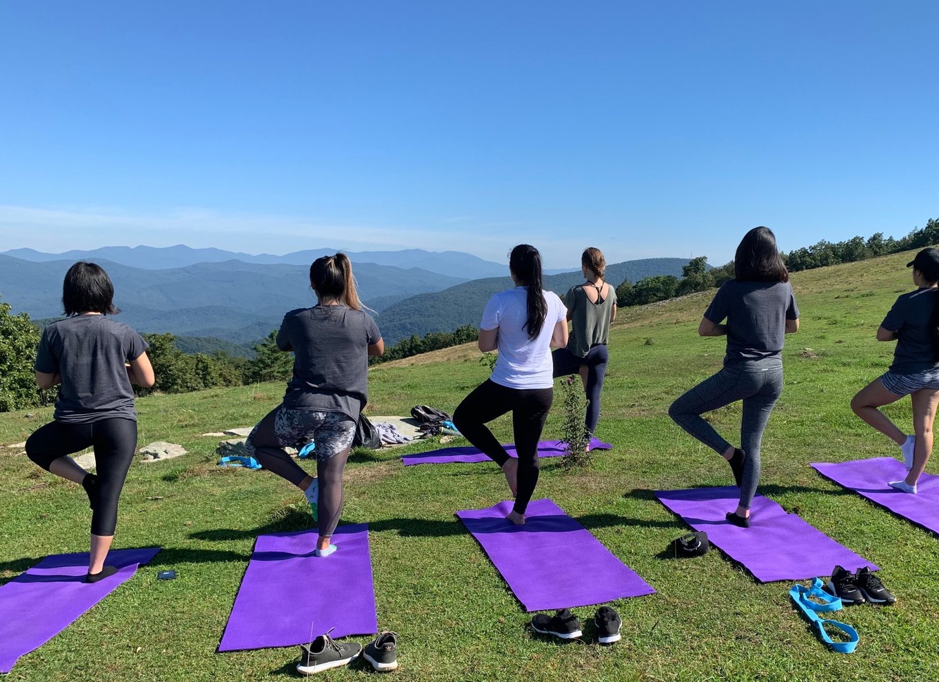 Asheville: Yoga på en vandretur i bjergene