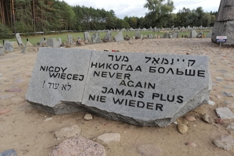 Excursión privada de medio día al campamento de Treblinka desde Varsovia