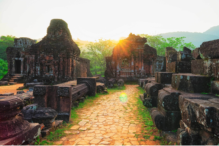 Hoi An: excursion d'une journée en petit groupe dans le sanctuaire My SonVisite privée avec frais d'entrée