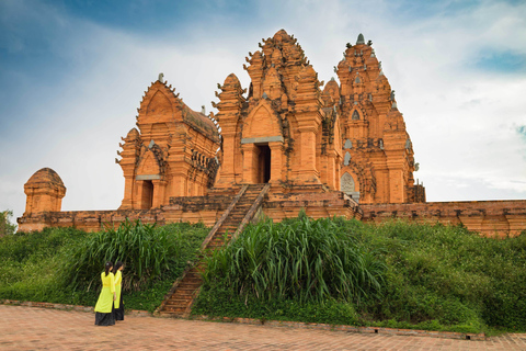 Hoi An: excursion d'une journée en petit groupe dans le sanctuaire My SonVisite privée avec frais d'entrée