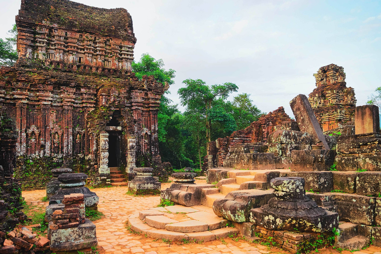 Hoi An: excursion d'une journée en petit groupe dans le sanctuaire My SonVisite privée avec frais d'entrée