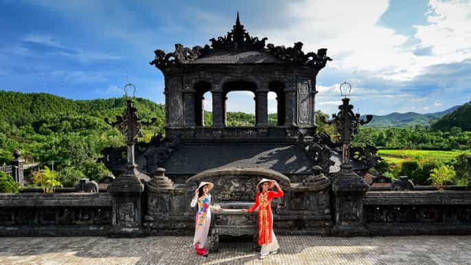 from hoi an fullday hue city tour