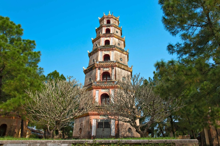 Da Nang: Small-Group Hue Imperial City and Hai Van Pass Tour Private Tour with Entrance Fees