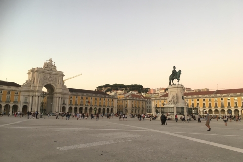 Lissabon: heuvelrit van 2,5 uur met een elektrische fietsGedeelde rondleiding in het Spaans